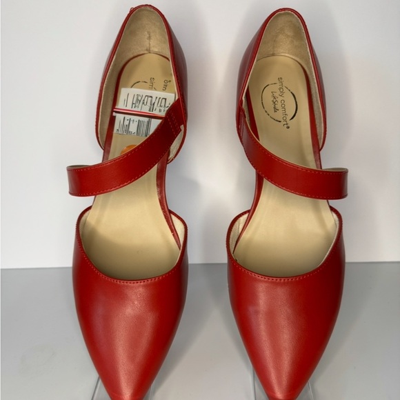 Life Stride Red Women's Wide Width Kitten Heels Size 11W - Picture 1 of 7